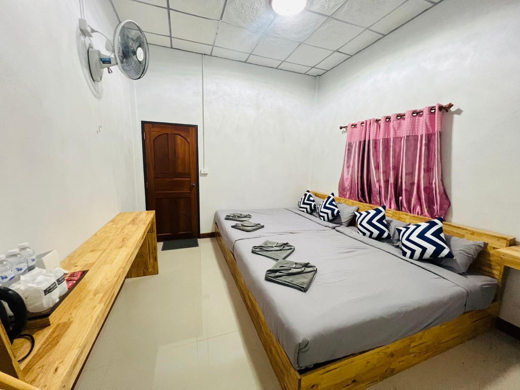 Lungwang Guest House Ban Rak Thai Εξωτερικό φωτογραφία